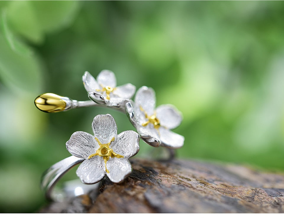 Forget-me-not Flower Adjustable Ring.