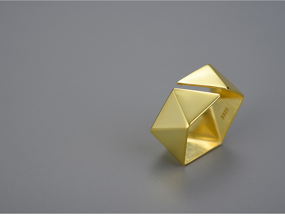 Verstelbare Origami-kunsring vir vroue.