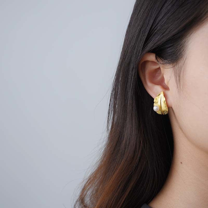 18K Gold Leaf  Stud Earrings