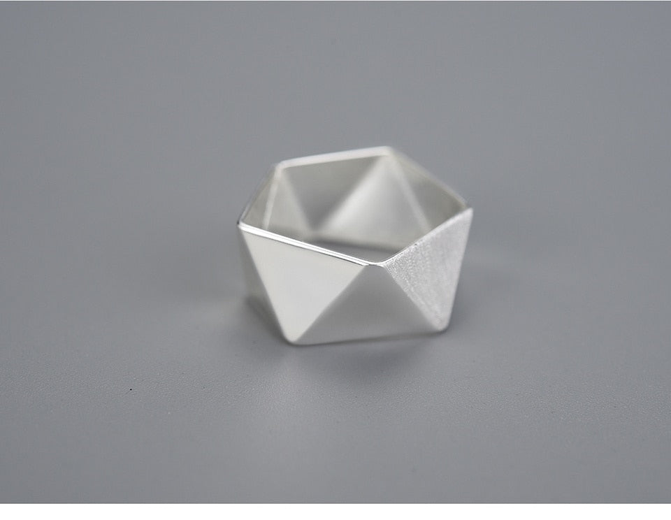 Verstelbare Origami-kunsring vir vroue.